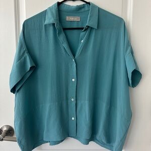 Everlane Washable Clean Silk Short-Sleeve Shirt in Aqua Blue Women's Size 4